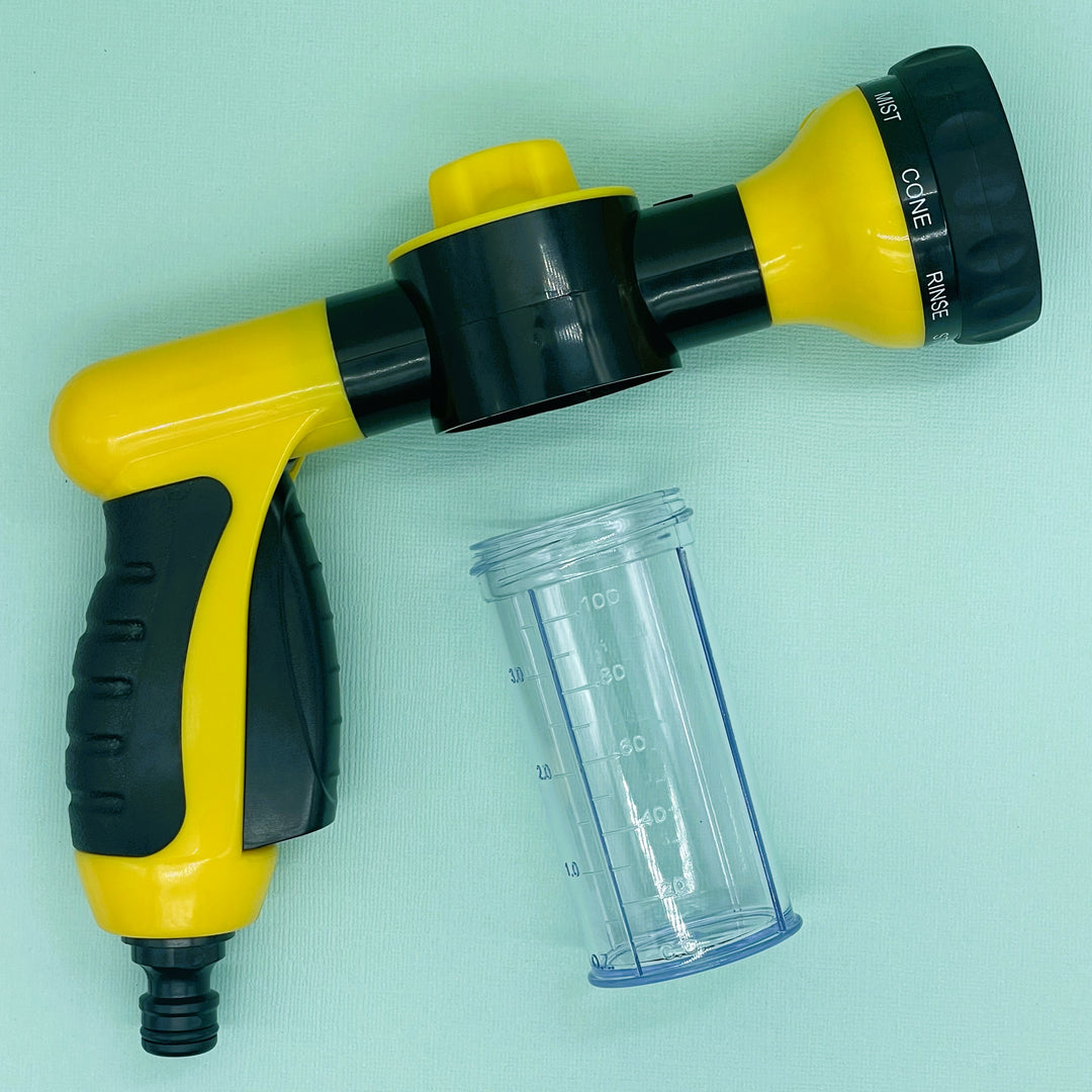 Friendly Mascots Dog Wash Hose Attachment